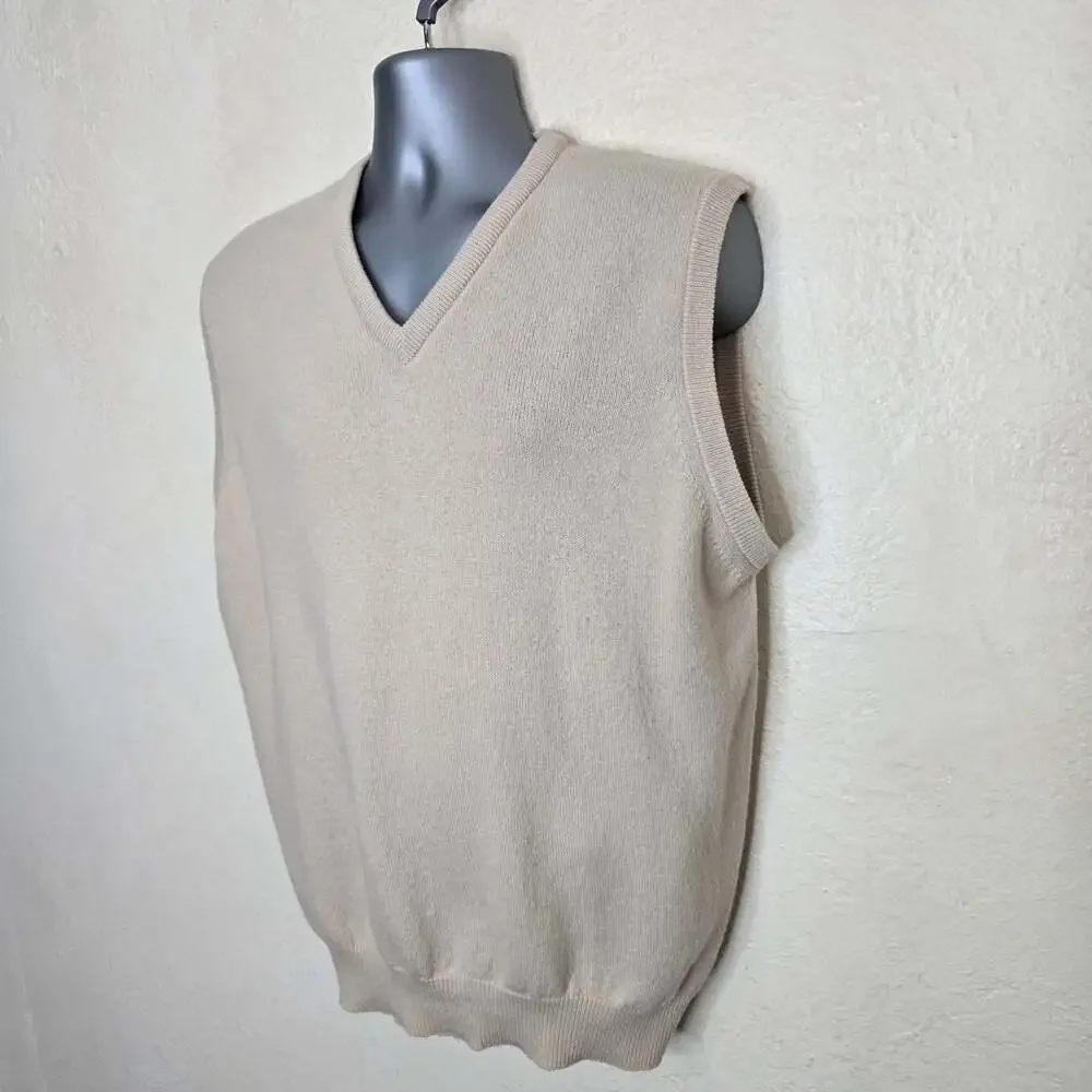 Pure Lambswool V-Neck Sweater Vest Made in Scotland Beige Large